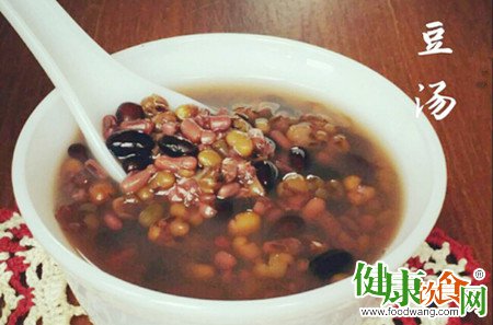 夏天喝什麼湯好？夏天喝“三豆湯”好處多